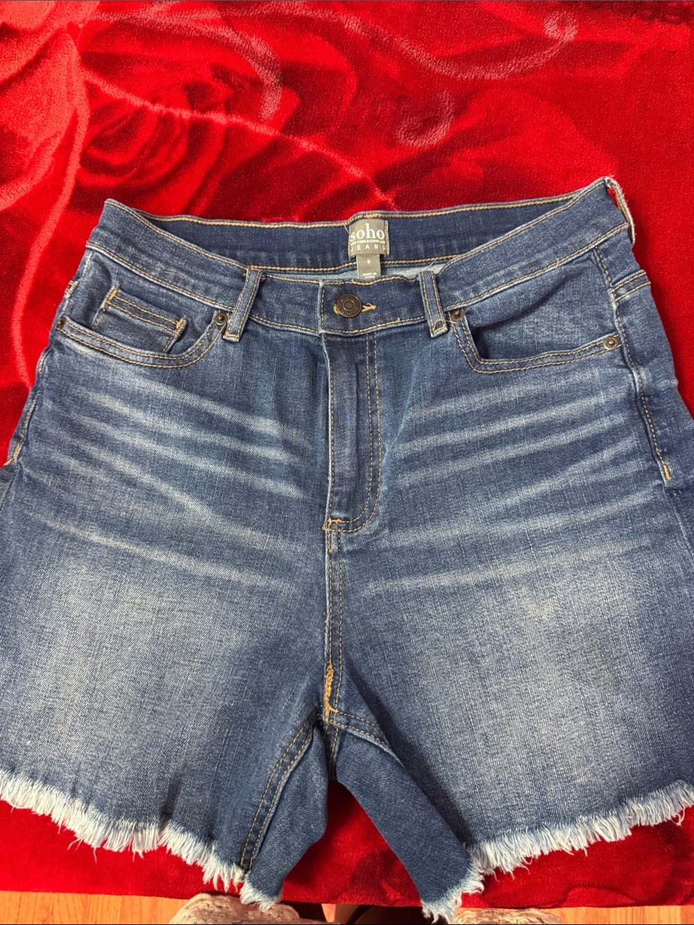 Soho Frayed Hem High-Rise Denim Shorts - Medium Blue